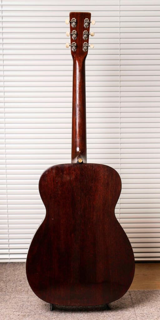Martin/00-18(裏面)