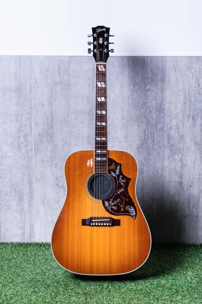 Gibson/Hummingbird(前面)
