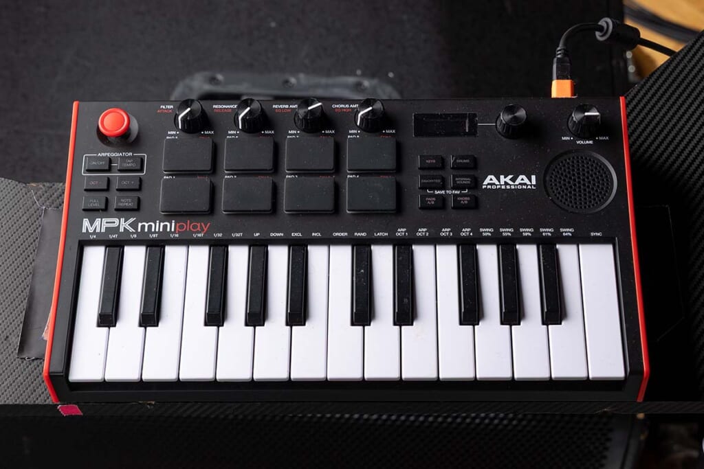 AKAI/MPK mini play