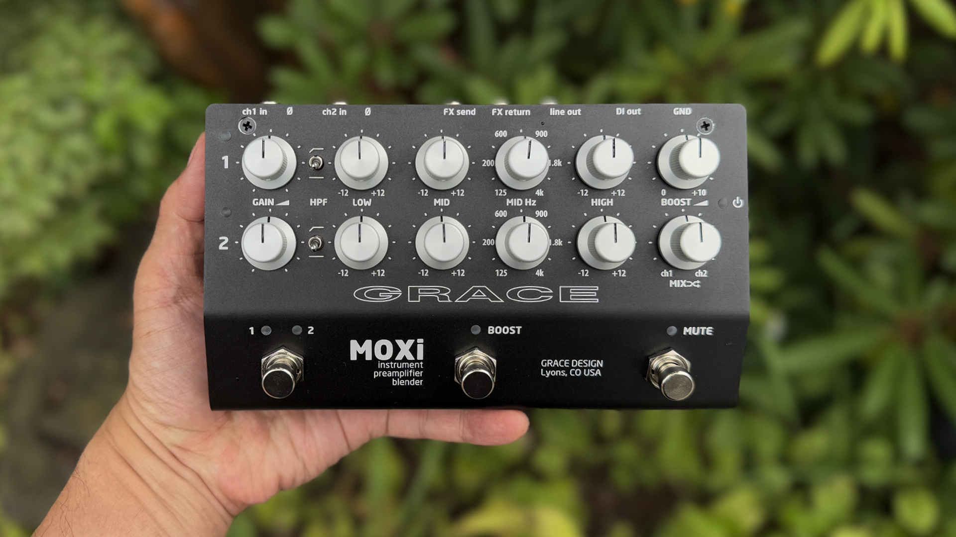 GRACE designより2chのアコースティック楽器用プリアンプMOXiが新登場！