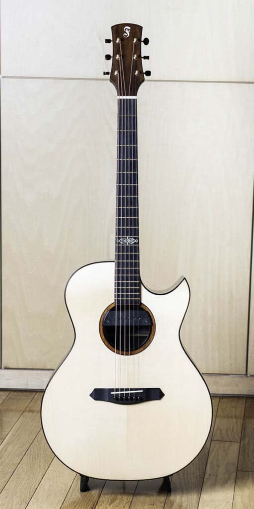 Fonzo／V301S SJFC（前面）
