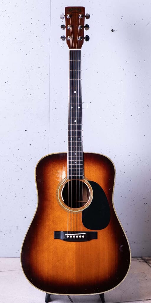 Martin/1977 D-35(前面)