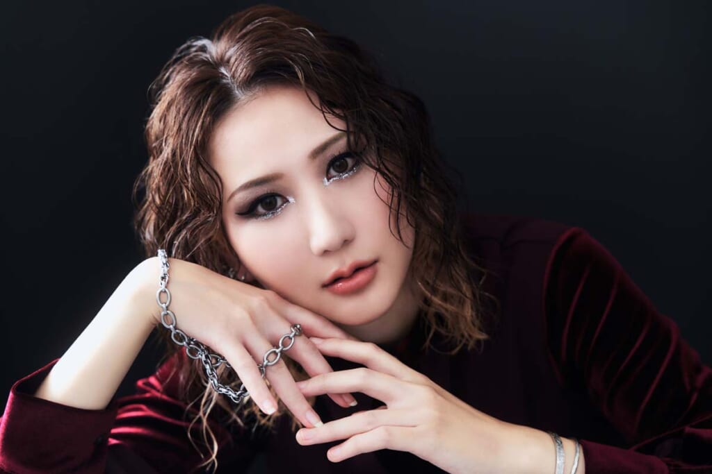 猪居亜美
